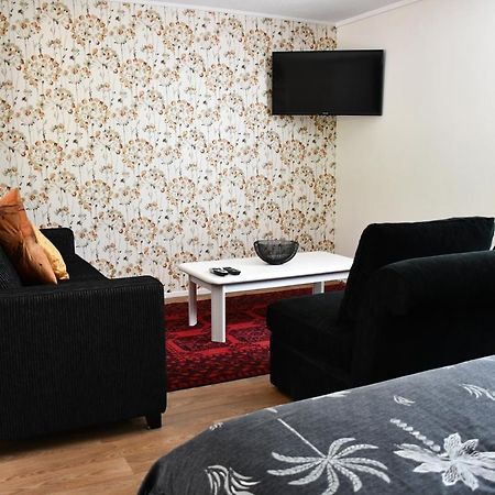 הוילה מאונט מאונגאנוי Large Studio With Private Patio, Sky Tv & Wifi מראה חיצוני תמונה